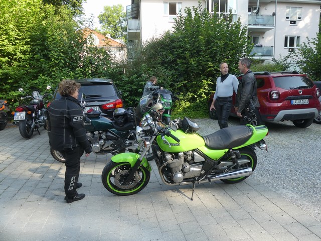 P1220408a.JPG