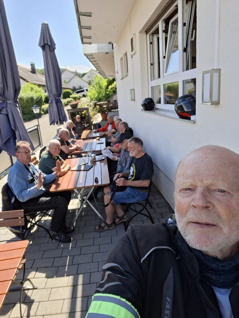 04-Cafe.jpg