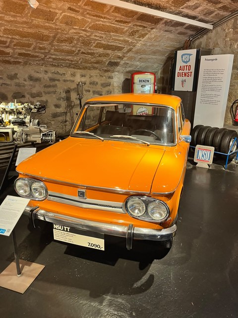 05-Ausstellung.jpg