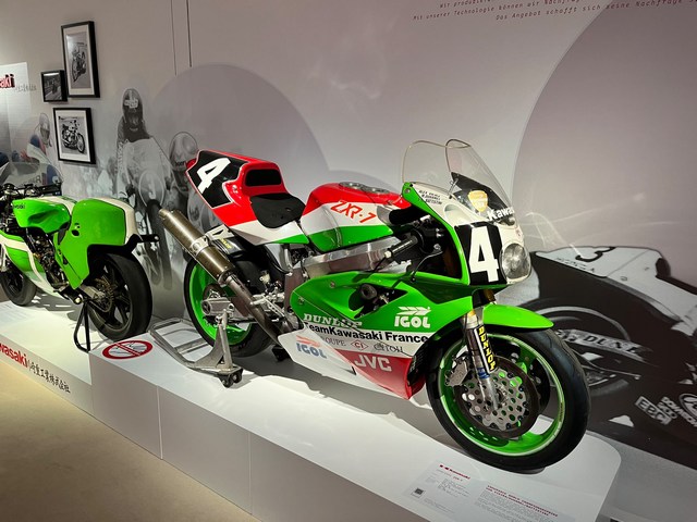 08-Ausstellung.jpg