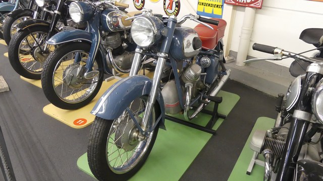 P1400562.JPG