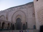 Seitenportal der Moschee