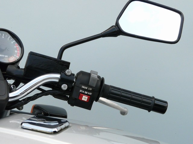 mini-20a-Armaturen rechts.jpg