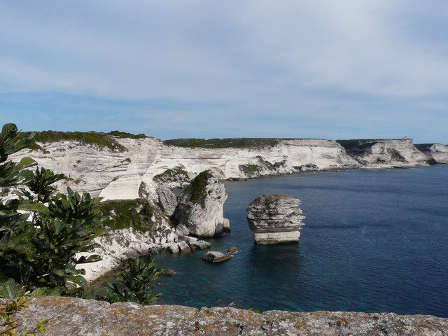 Steilküste Bonifacio mit le grain des sables