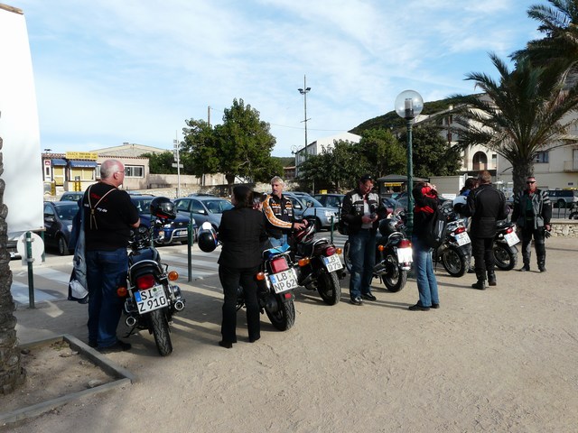 Pause im Hafen von Bonifacio