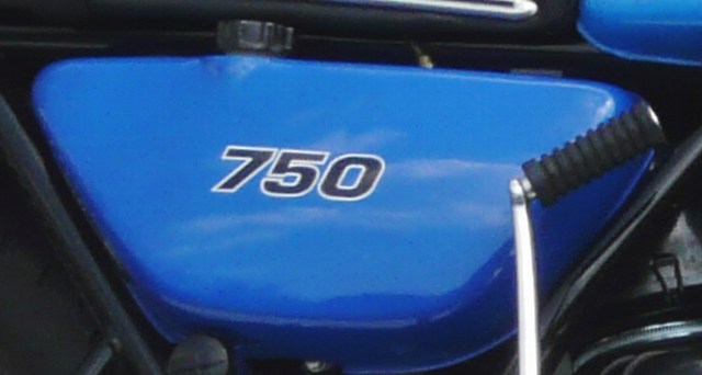 KH750 blau