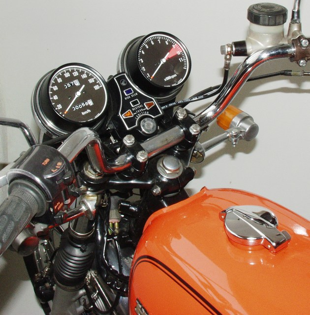 mini-CB500T-05.jpg